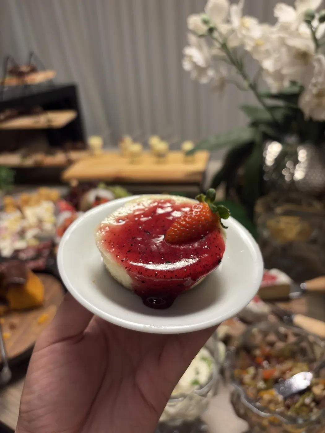 Minicheesecake de frutas vermelhas em porção individual